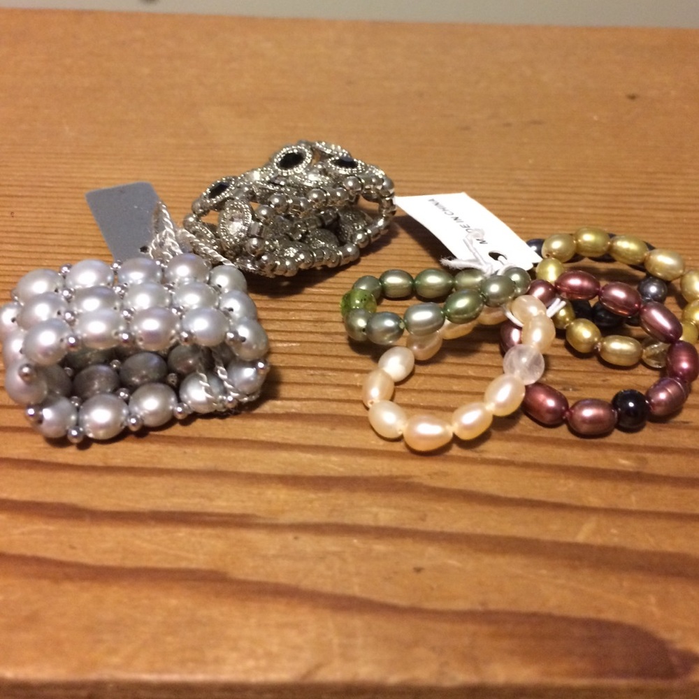 Stretch rings